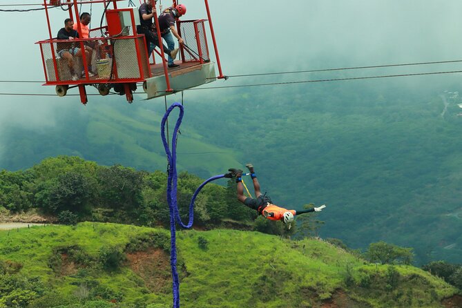 Bungee Jumping