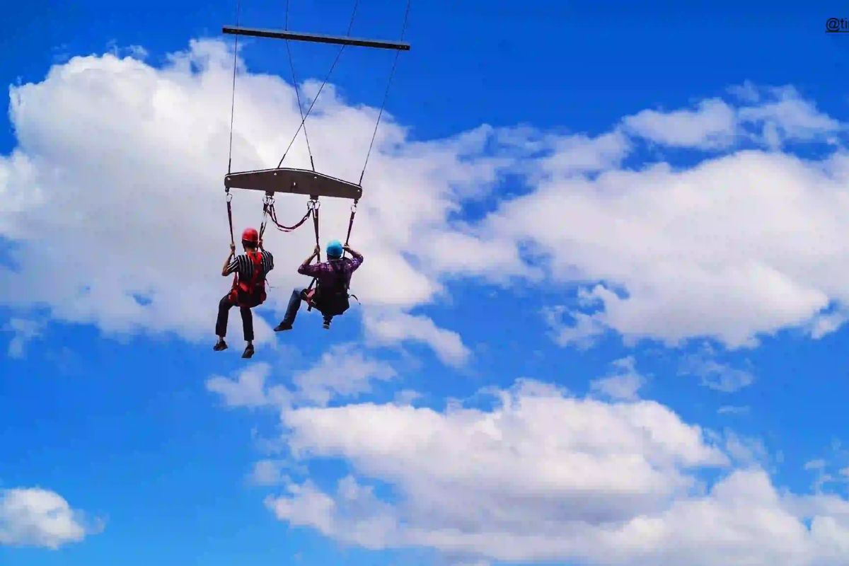 Mid-air valley hang
