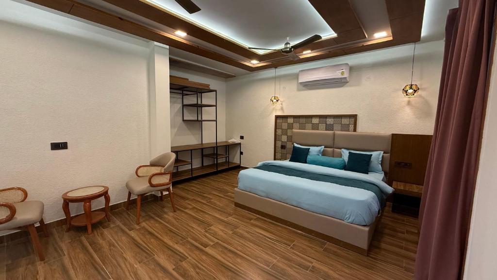 Triple Room View 6